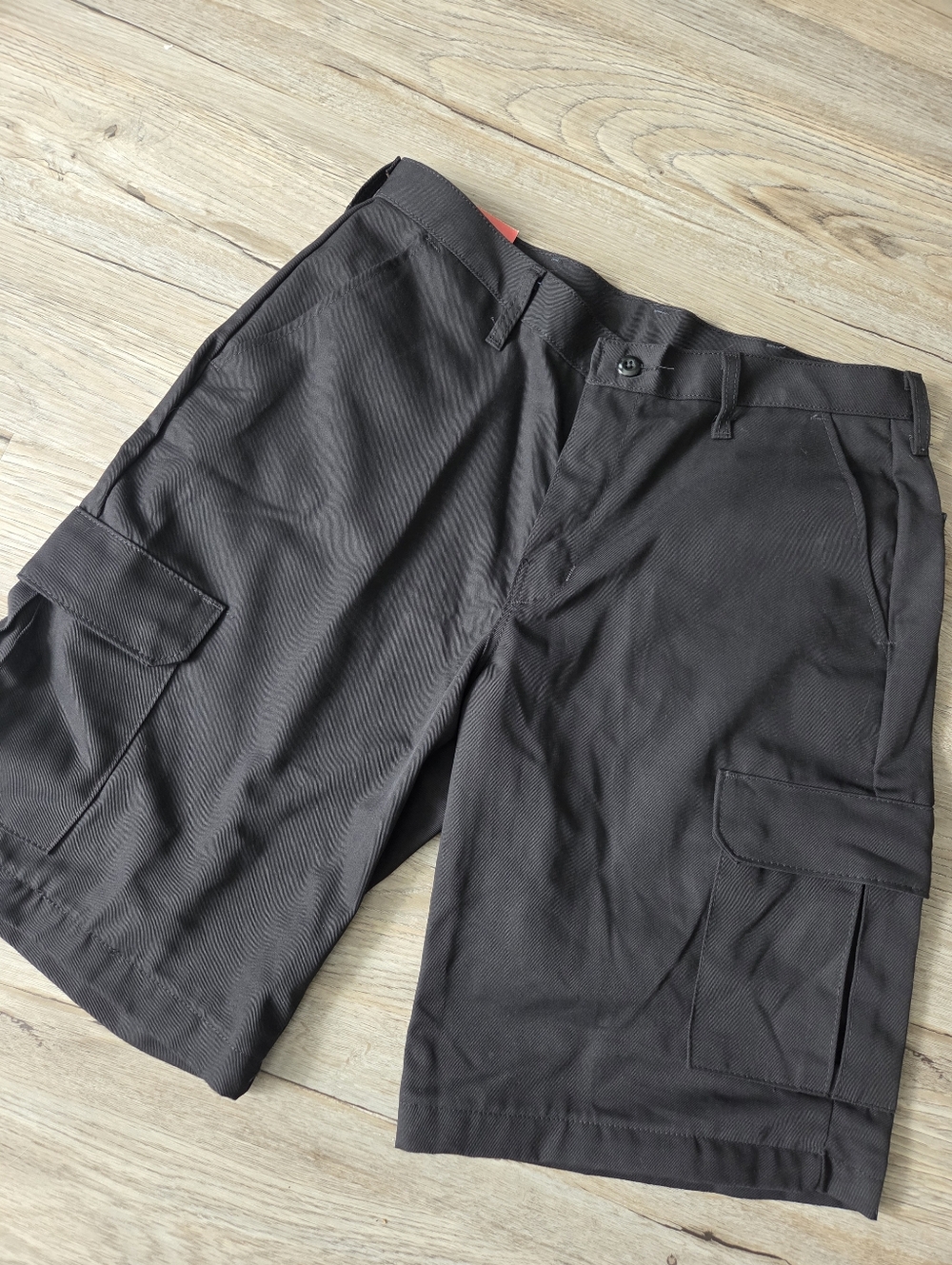 Red Cap Black Cargo Shorts Utility Casual Workwear Streetwear Men Multi Pocket